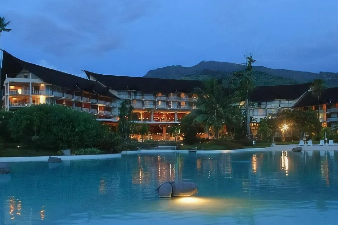Tahiti Ia Ora Beach Resort - Managed By Sofitel Пунауиа Екстериор снимка